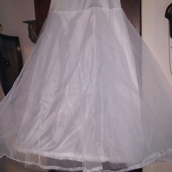 Hoop underskirt - Picture 2 of 3